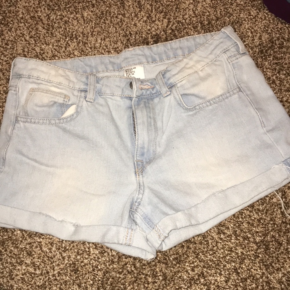 H&M denim shorts